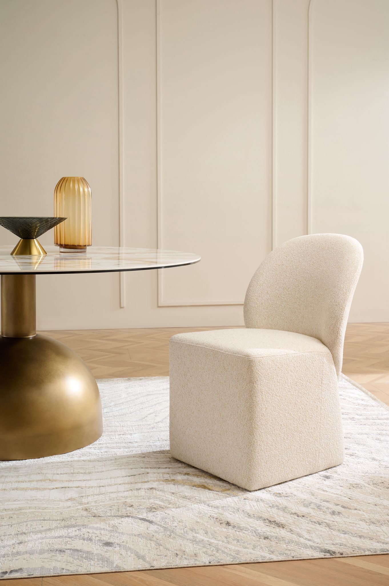 Crown Dining Chair(DC585)